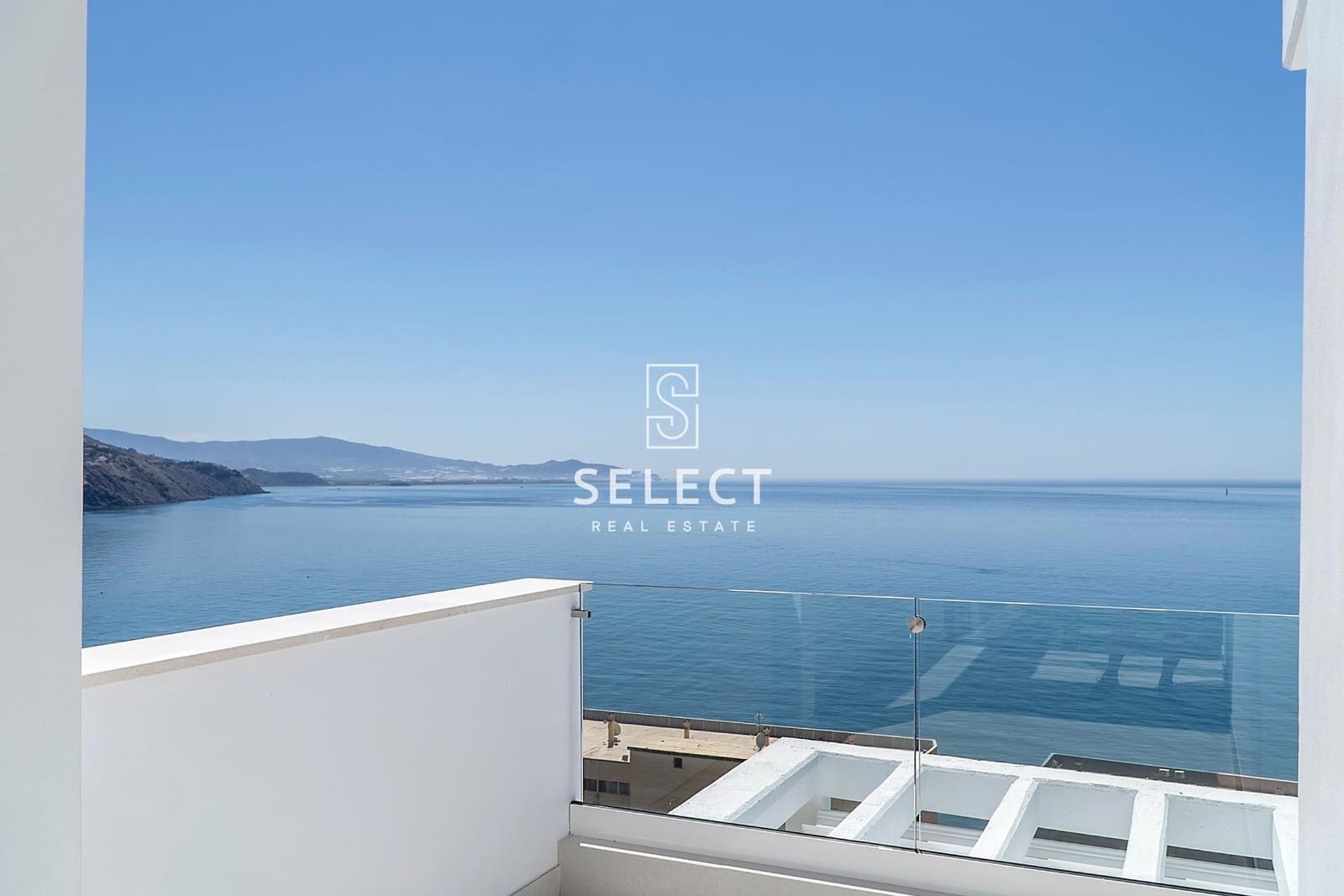 4 bedroom Villa for sale in Almunecar with pool garage - € 1,525,000 (Ref: 8519421)