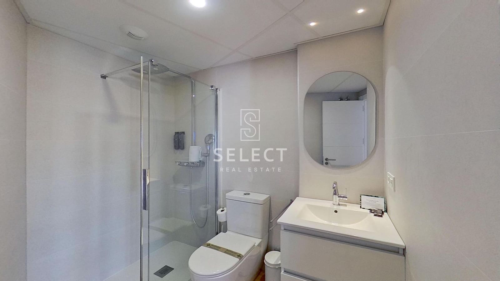 2 soveværelse Lejlighed til salg i Motril med swimmingpool garage - € 360.000 (Ref: 8722144)