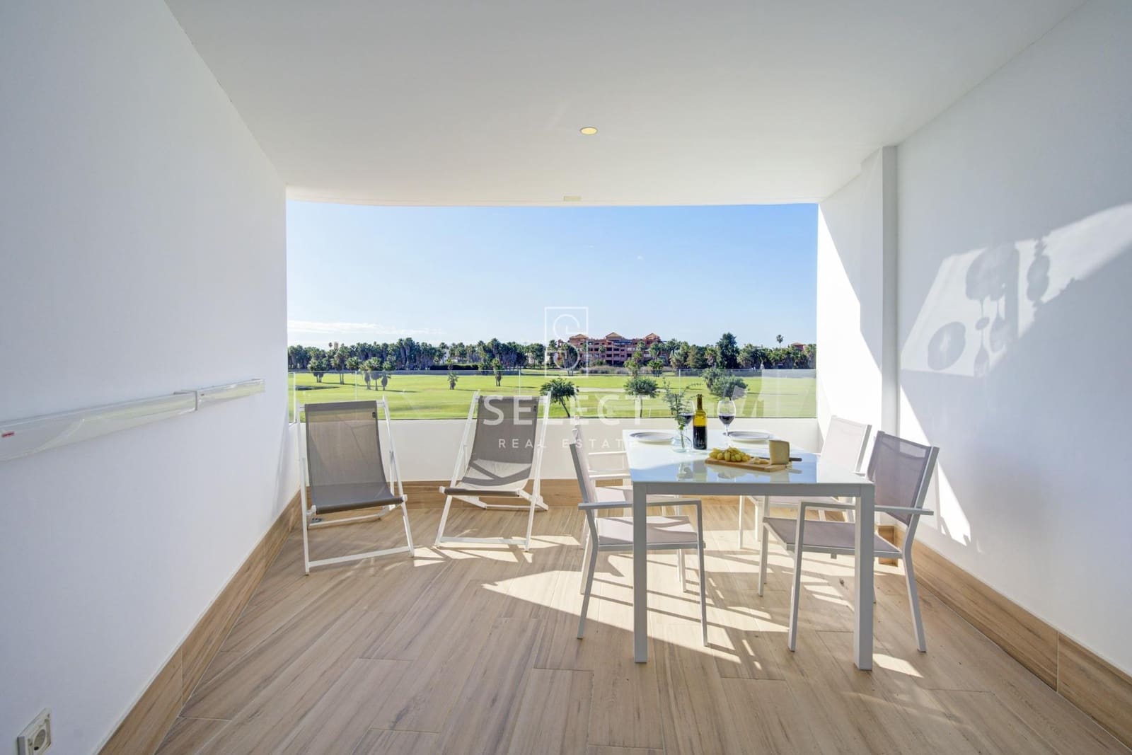 2 soveværelse Lejlighed til salg i Motril med swimmingpool garage - € 360.000 (Ref: 8722144)