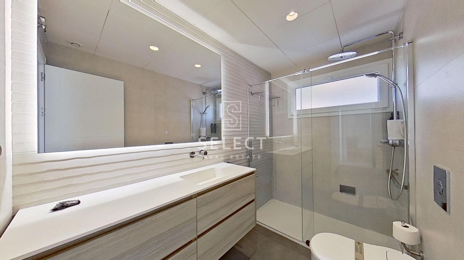 3 Zimmer Apartment zu verkaufen in Motril mit Pool Garage - 384.000 € (Ref: 8722145)