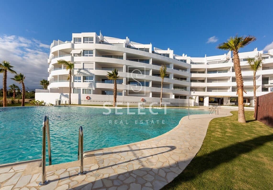 2 soveværelse Penthouse til salg i Motril med swimmingpool garage - € 490.800 (Ref: 8724081)