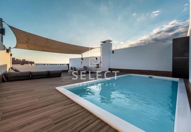 2 bedroom Penthouse for sale in Motril with pool garage - € 490,800 (Ref: 8724081)
