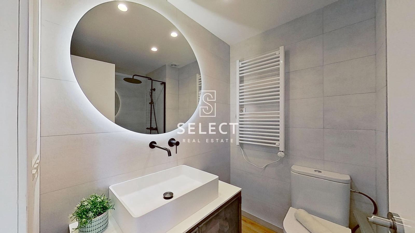 2 bedroom Apartment for sale in Sierra Nevada - € 202,000 (Ref: 8915480)