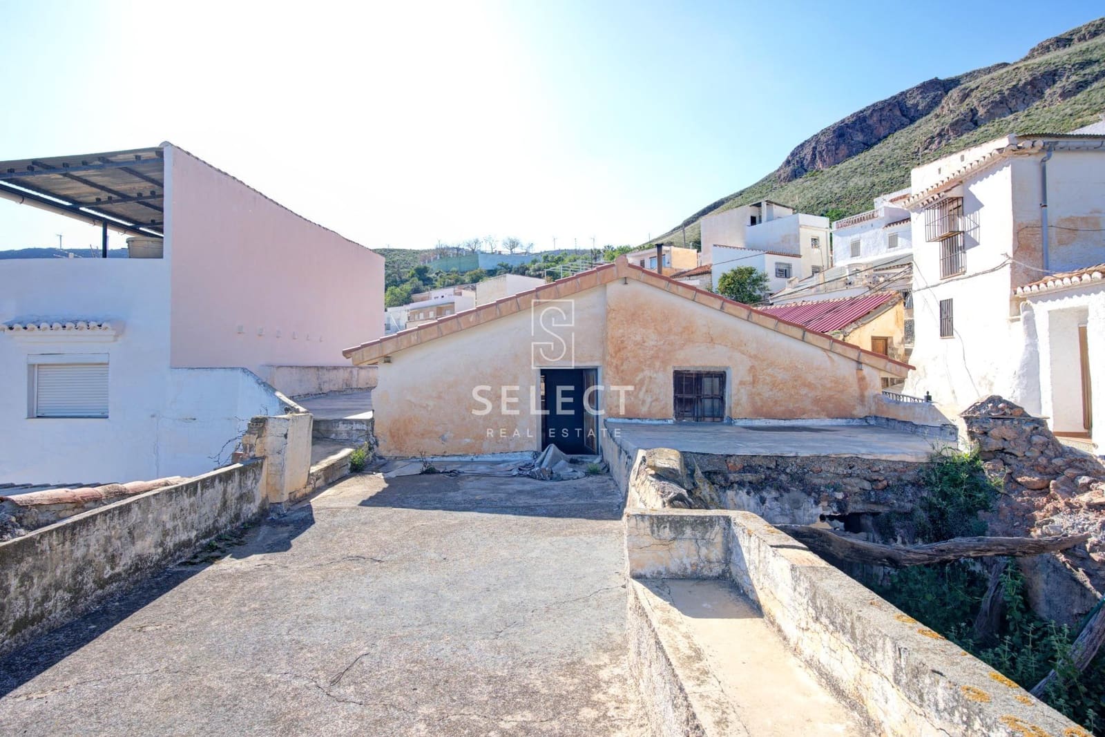 3 Zimmer Villa zu verkaufen in Lujar - 83.000 € (Ref: 8943916)