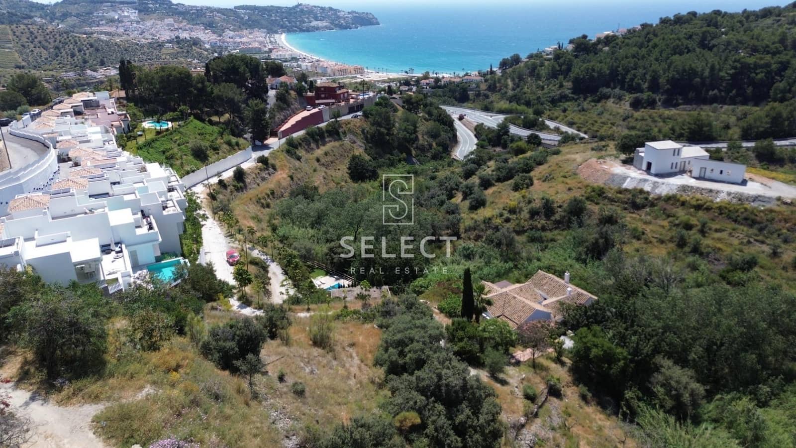 Terreno para Construção para venda em La Herradura - 350 000 € (Ref: 9036575)
