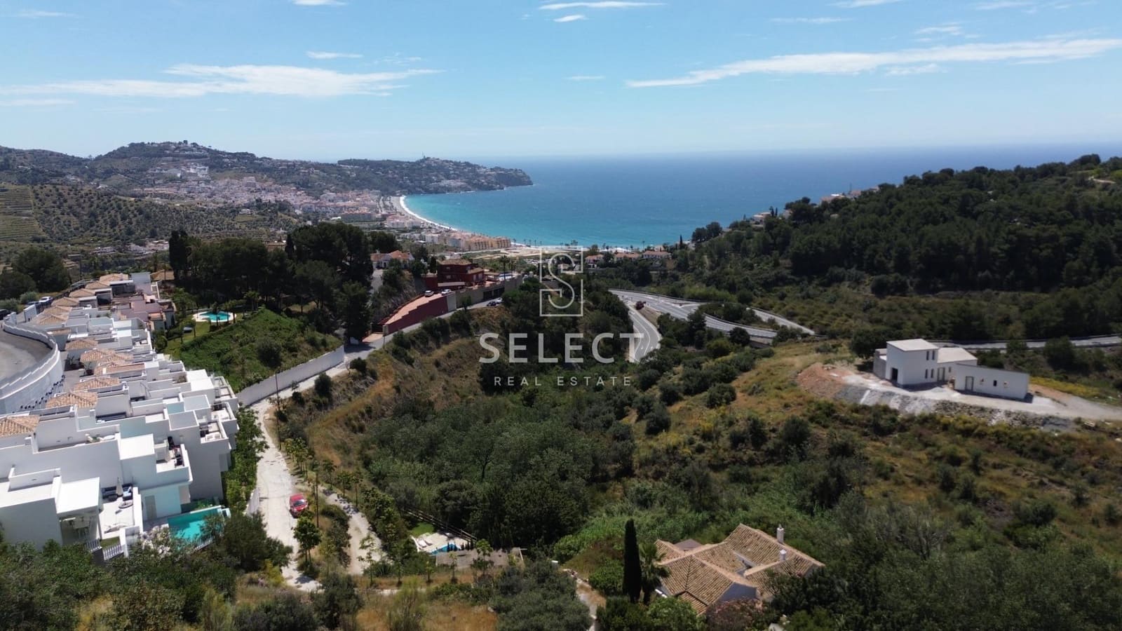 Terreno para Construção para venda em La Herradura - 350 000 € (Ref: 9036575)