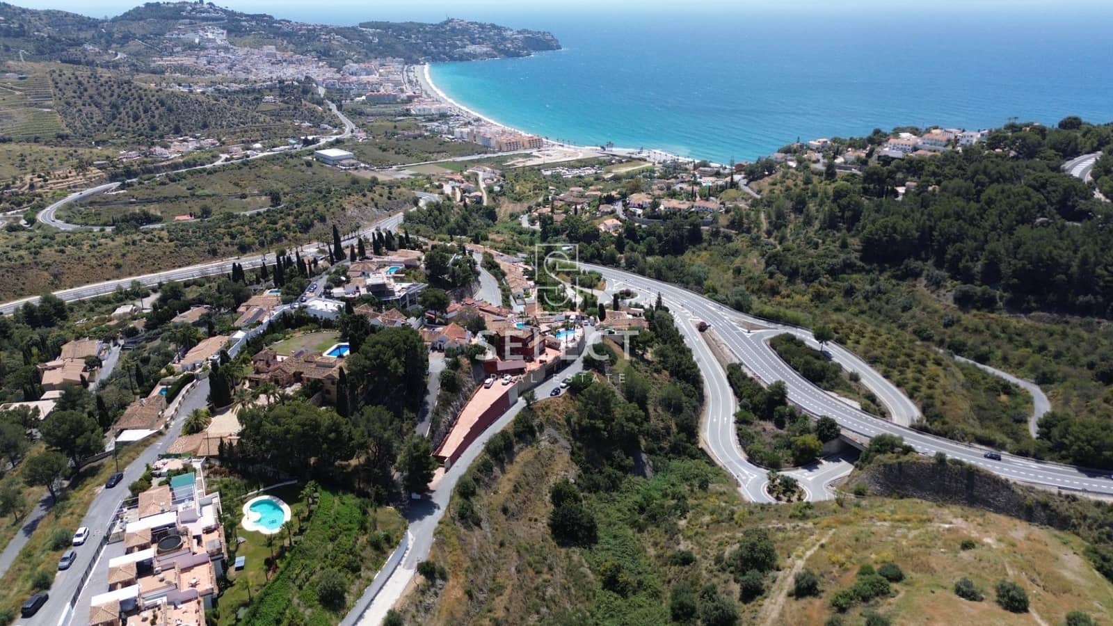 Terreno para Construção para venda em La Herradura - 350 000 € (Ref: 9036575)