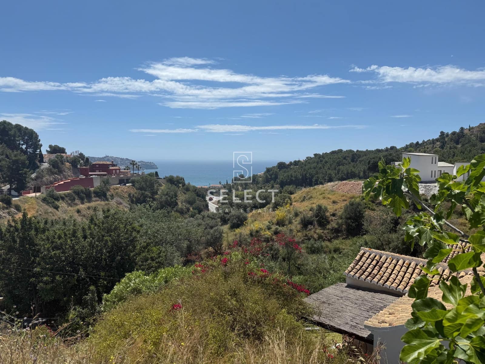 Terreno para Construção para venda em La Herradura - 350 000 € (Ref: 9036575)