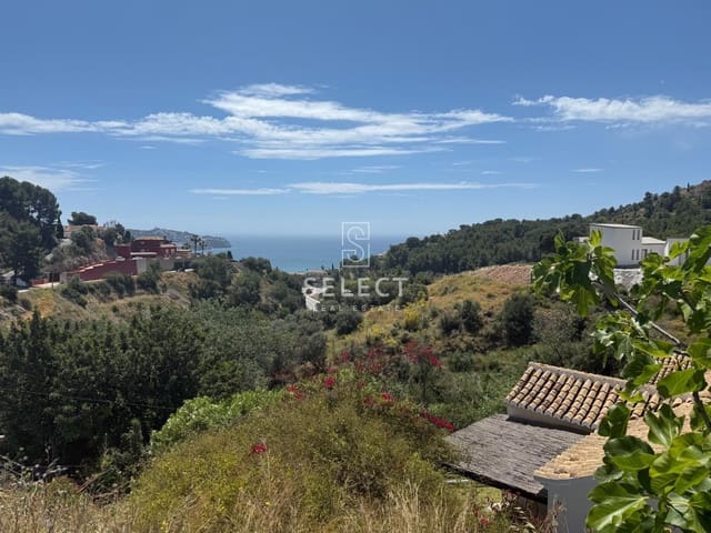 Tomt till salu i La Herradura, Almuñécar - 350 000 € (Ref: 9036575)