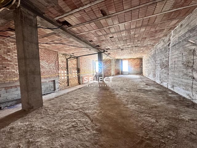Erhverv til salg i Almuñécar med swimmingpool - € 129.000 (Ref: 9128235)