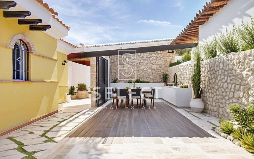 3 soveværelse Finca/Landehus til salg i Almunecar med swimmingpool garage - € 425.000 (Ref: 9228506)