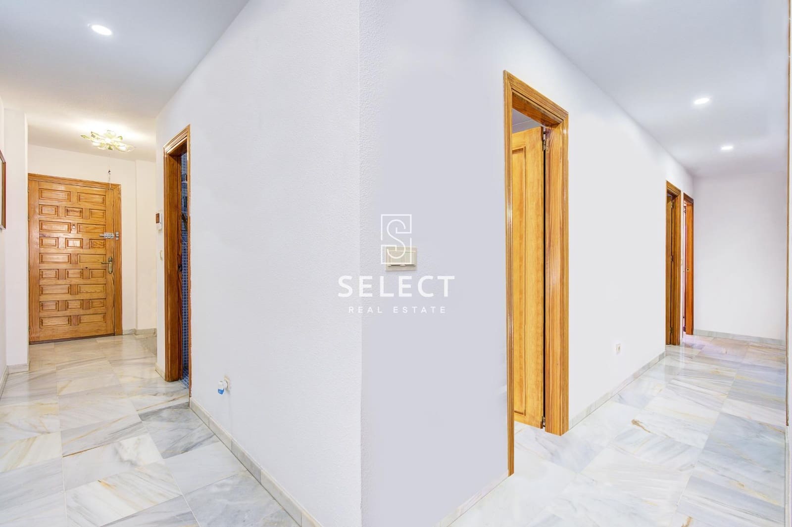 4 sovrum Lägenhet till salu i Almunecar med garage - 305 000 € (Ref: 9236433)