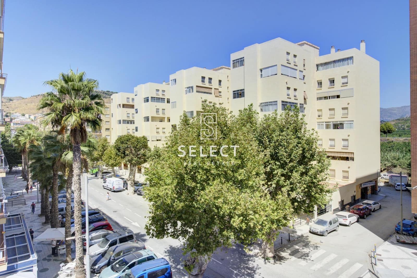 4 sovrum Lägenhet till salu i Almunecar med garage - 305 000 € (Ref: 9236433)