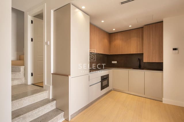 3 slaapkamer Appartement te koop in Albaicin, Granada stad met zwembad - € 650.000 (Ref: 9276349)