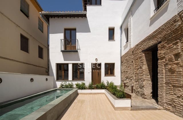 3 slaapkamer Appartement te koop in Albaicin, Granada stad met zwembad - € 650.000 (Ref: 9276349)