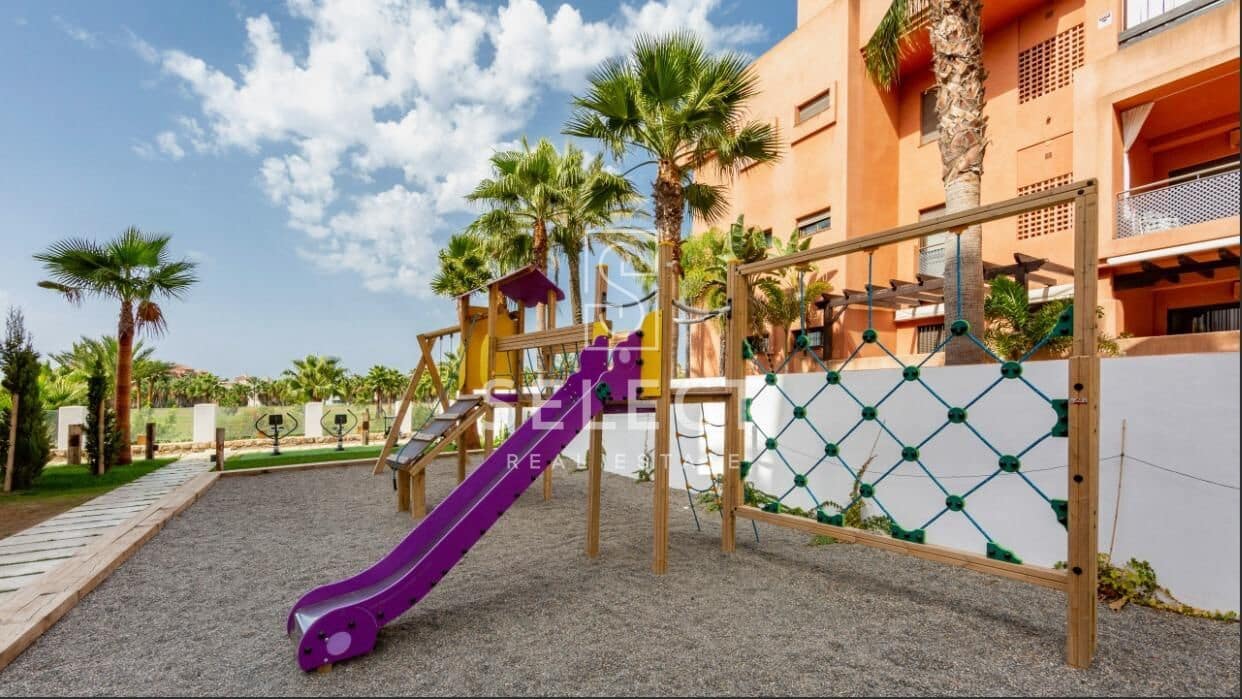 2 Zimmer Apartment zu verkaufen in Motril mit Pool Garage - 336.000 € (Ref: 9294404)