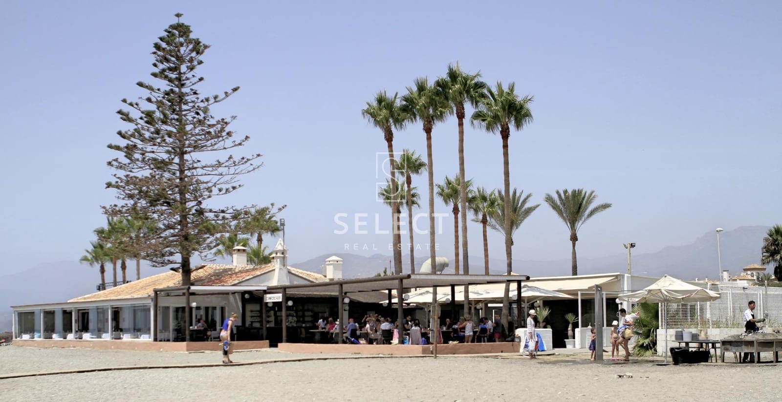 8 soverom Villa til salgs i Motril med svømmebasseng garasje - € 599 000 (Ref: 9403409)