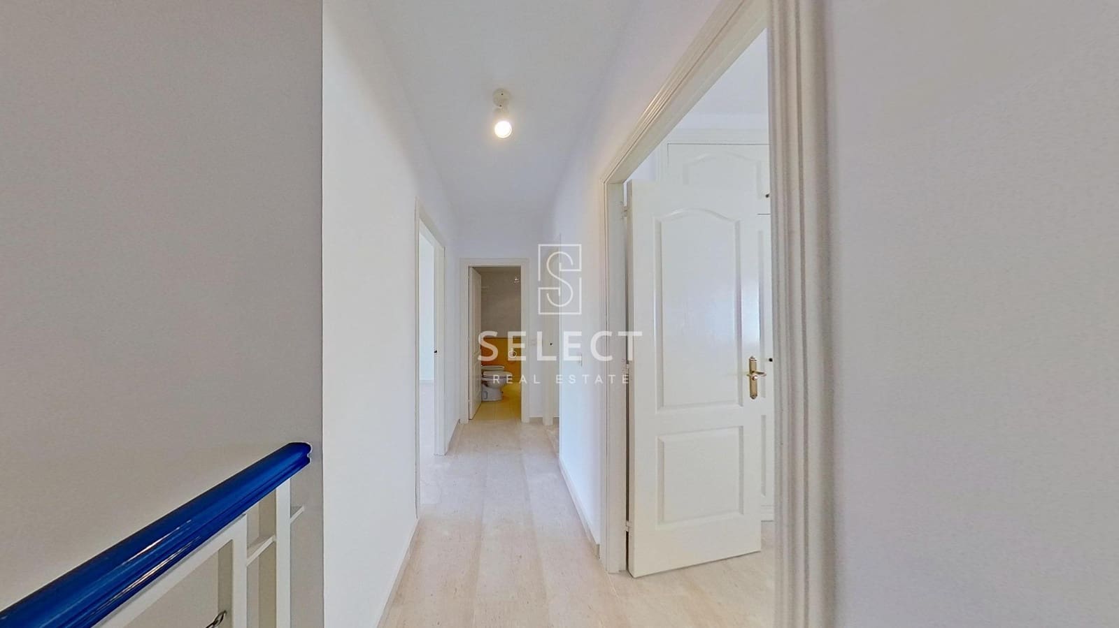 3 chambre Villa/Maison Mitoyenne à vendre à La Herradura avec piscine garage - 430 000 € (Ref: 9410983)