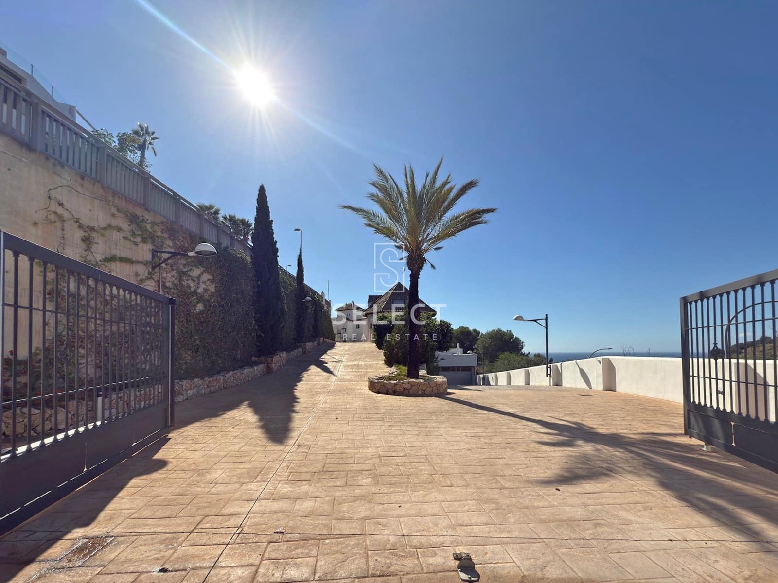 3 sovrum Radhus till salu i La Herradura med pool garage - 535 000 € (Ref: 9422469)