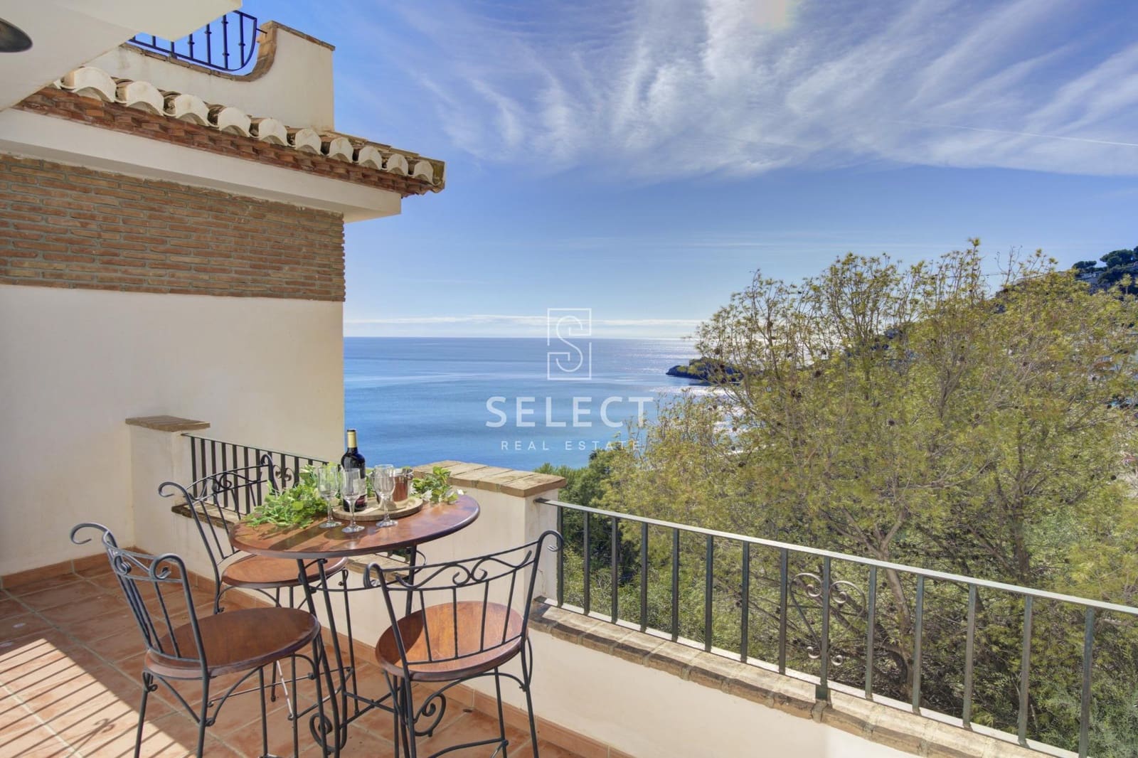 2 sypialnia Apartament na sprzedaż w La Herradura z basenem - 320 000 € (Ref: 9440155)