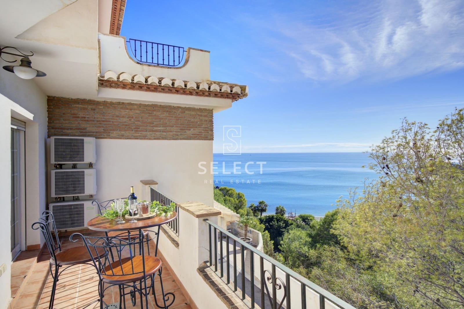 2 sypialnia Apartament na sprzedaż w La Herradura z basenem - 320 000 € (Ref: 9440155)