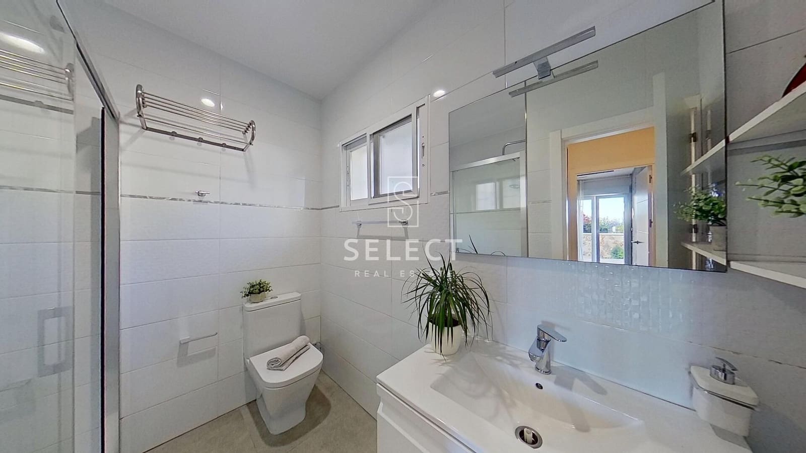 3 soveværelse Rækkehus til salg i La Herradura - € 459.000 (Ref: 9449203)