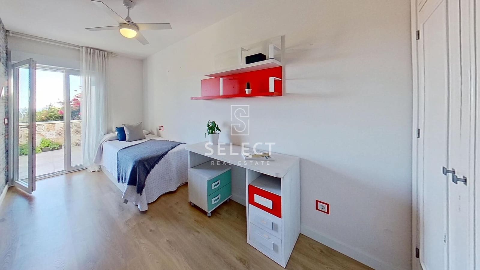 3 soveværelse Rækkehus til salg i La Herradura - € 459.000 (Ref: 9449203)