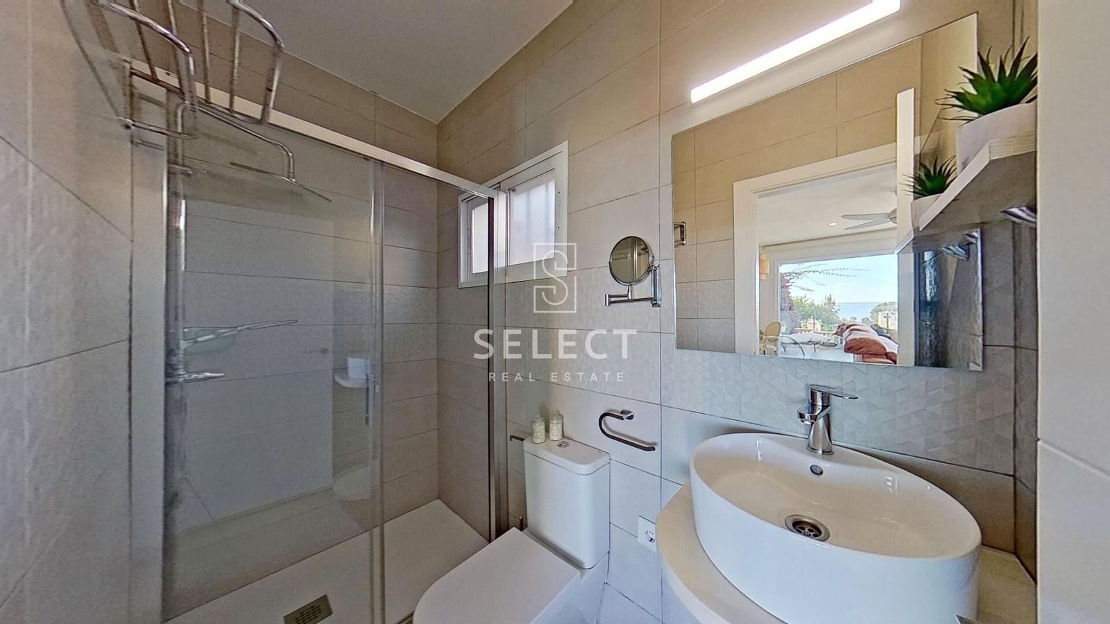 3 bedroom Terraced Villa for sale in La Herradura - € 469,000 (Ref: 9449203)