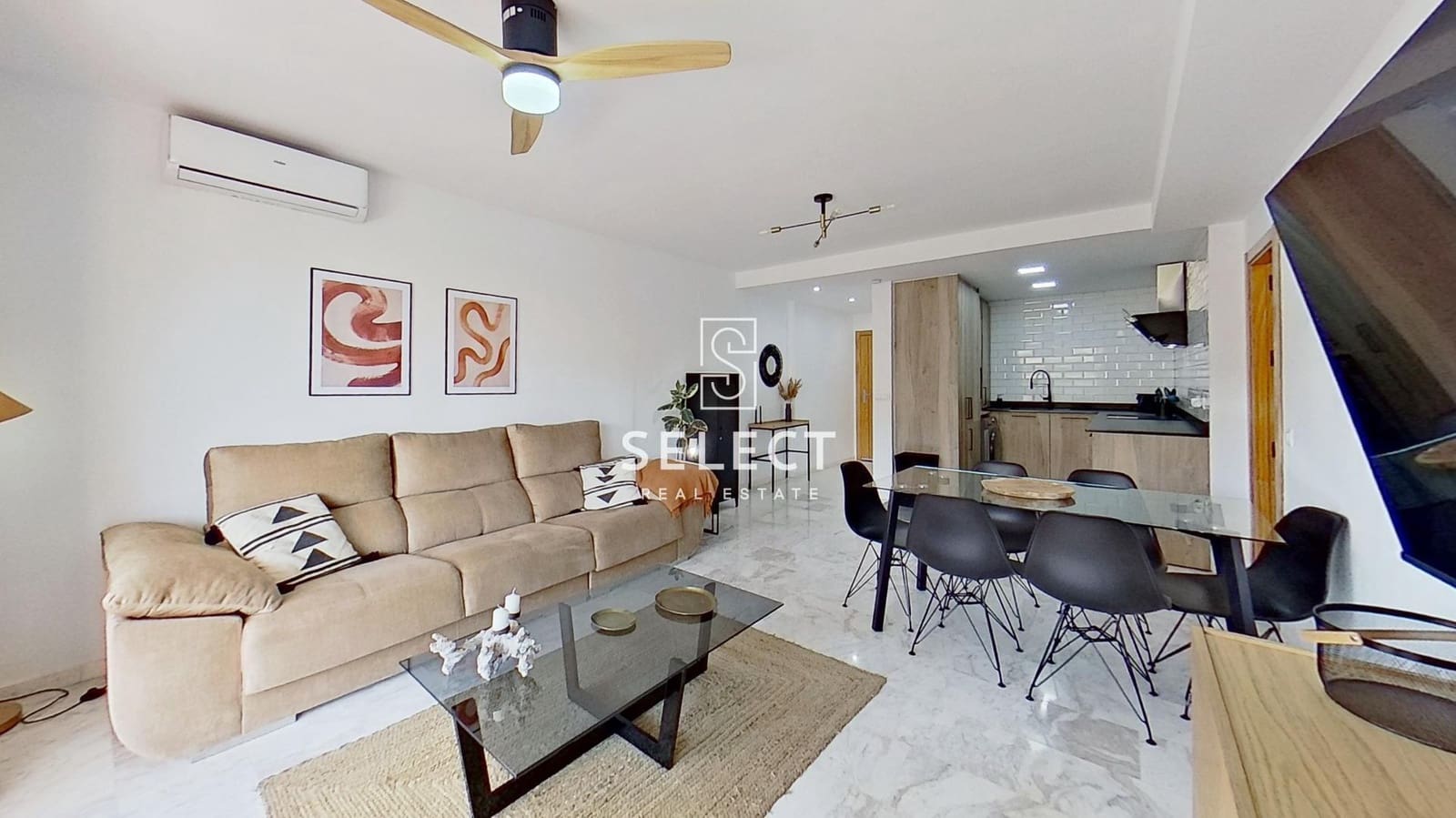 2 bedroom Apartment for sale in La Herradura with pool - € 256,000 (Ref: 9533751)