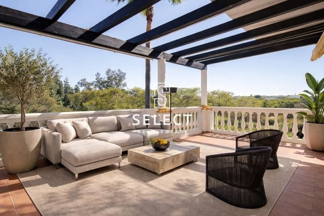 2 soverom Leilighet til salgs i Puerto Banus, Marbella med svømmebasseng garasje - € 485 000 (Ref: 9648142)
