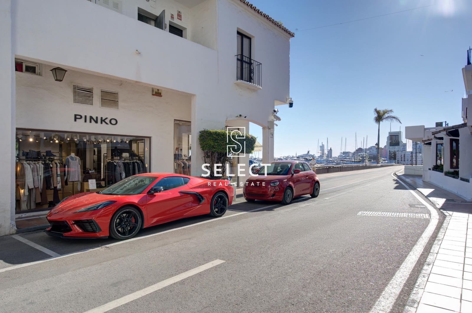 2 soverom Leilighet til salgs i Puerto Banus med svømmebasseng garasje - € 485 000 (Ref: 9648142)