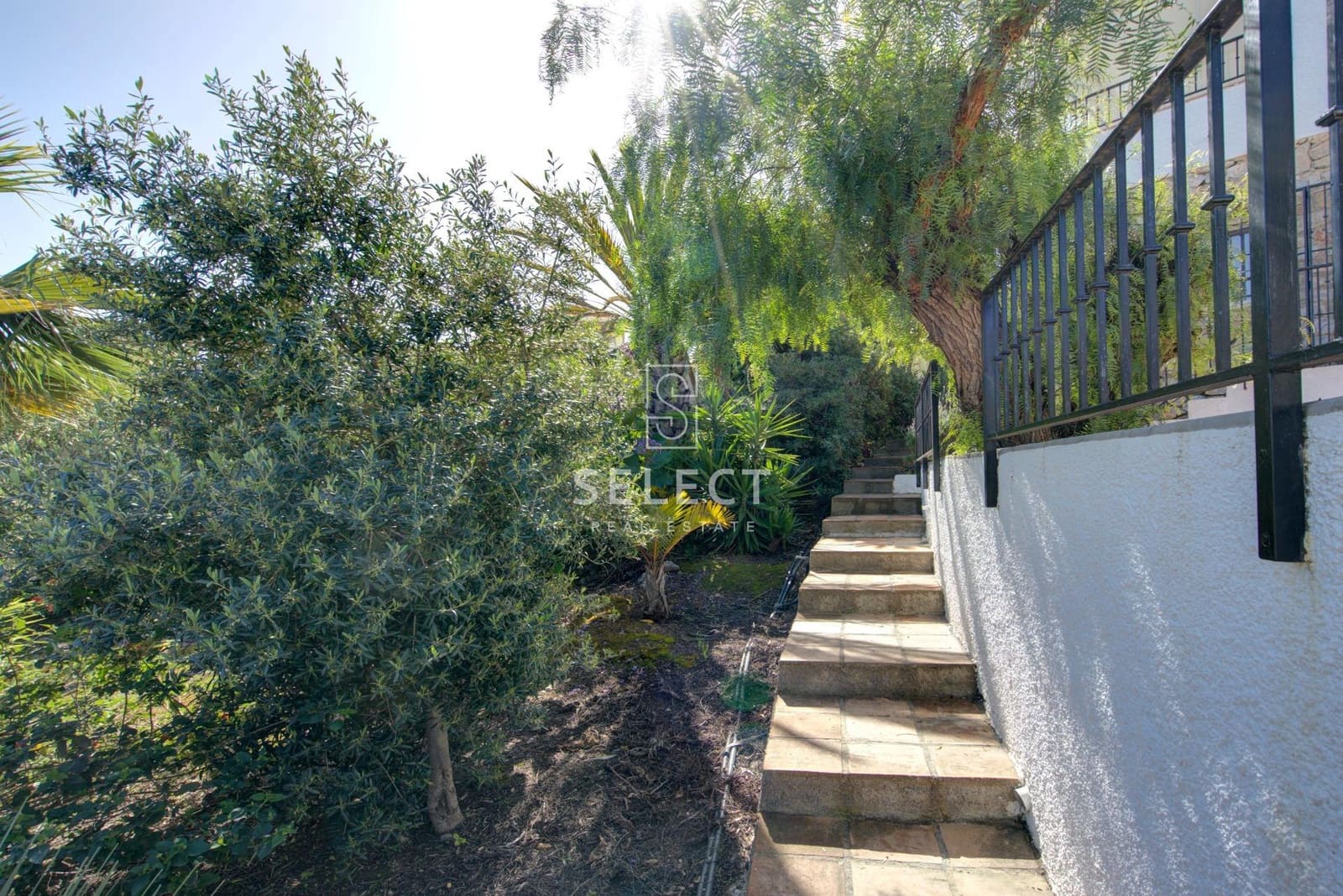 5 sovrum Villa till salu i Almunecar med pool garage - 1 400 000 € (Ref: 9666520)