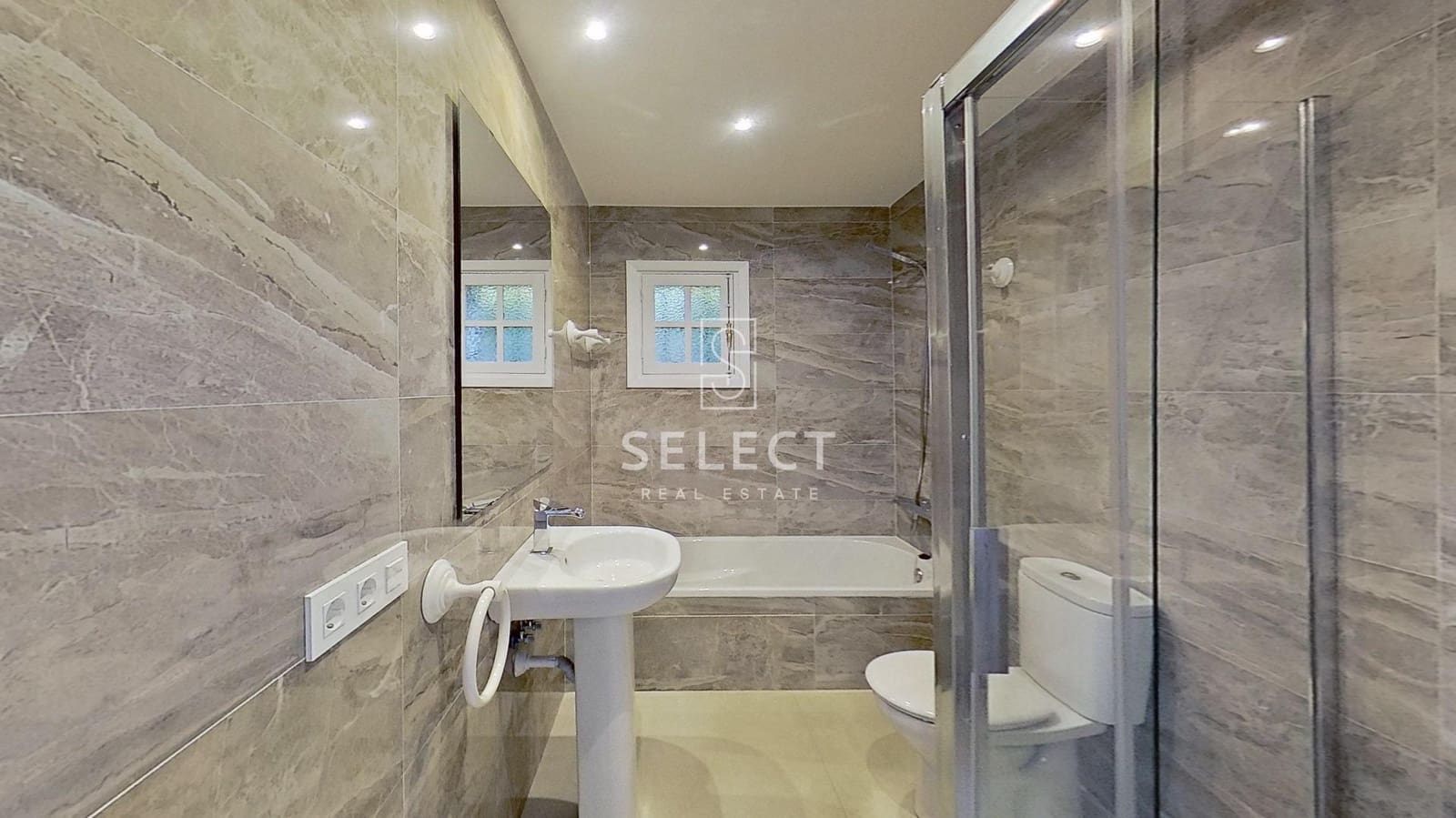 5 quarto Moradia para venda em La Herradura com piscina garagem - 1 400 000 € (Ref: 9666520)