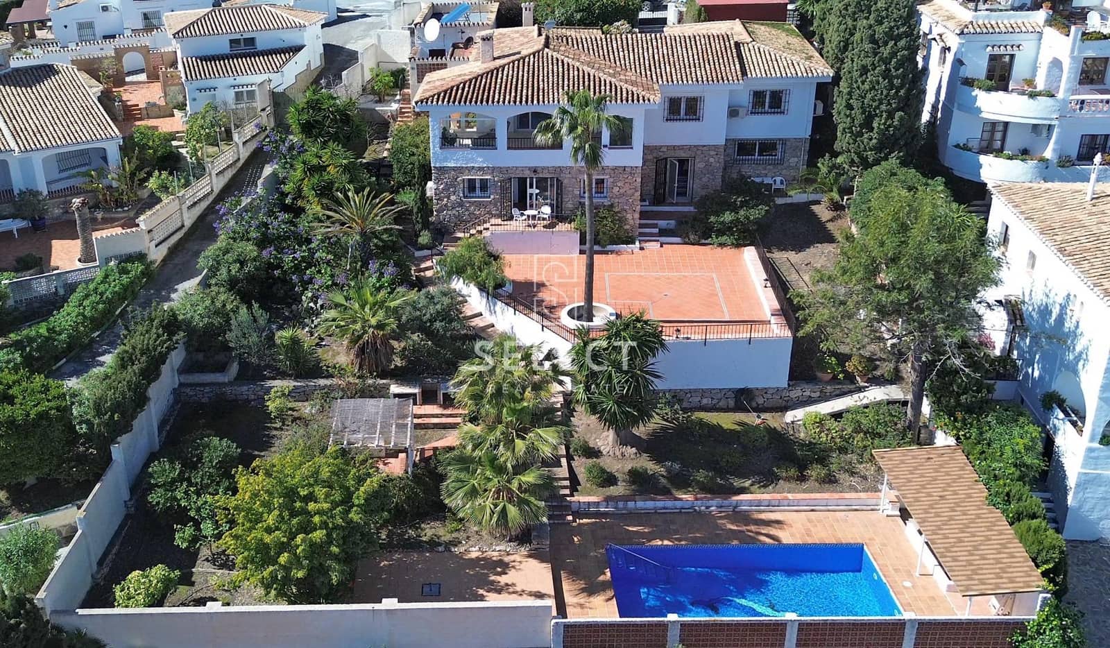5 quarto Moradia para venda em La Herradura com piscina garagem - 1 400 000 € (Ref: 9666520)