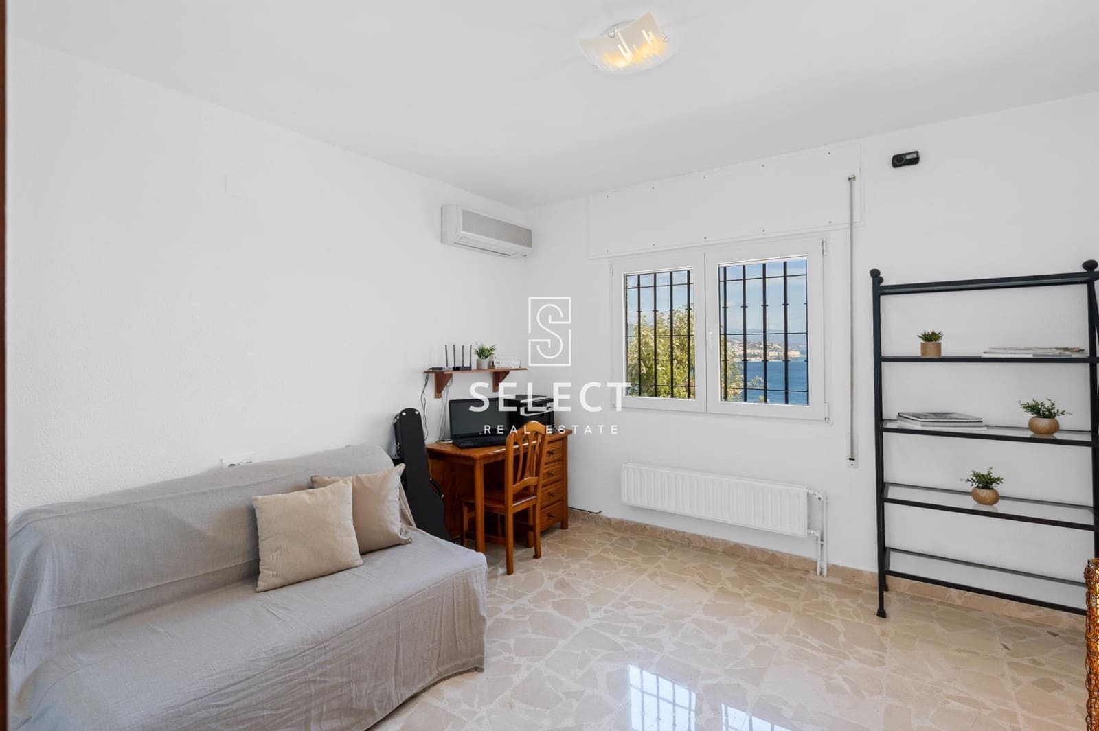 5 soverom Villa til salgs i La Herradura med svømmebasseng garasje - € 995 000 (Ref: 9666520)