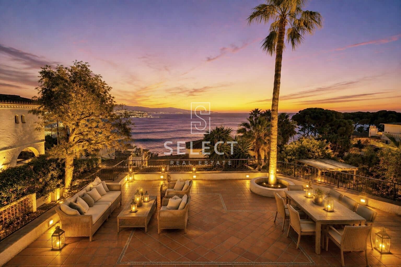 5 soverom Villa til salgs i La Herradura med svømmebasseng garasje - € 995 000 (Ref: 9666520)
