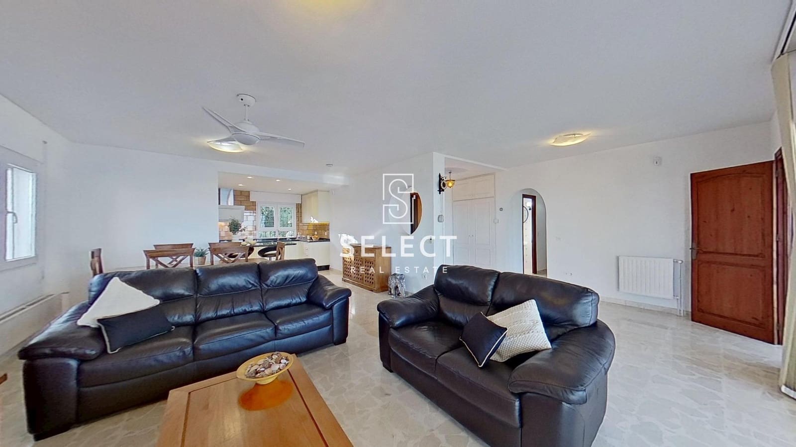 5 soverom Villa til salgs i La Herradura med svømmebasseng garasje - € 995 000 (Ref: 9666520)