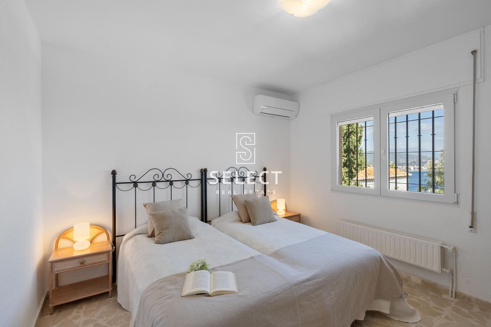 5 soverom Villa til salgs i La Herradura med svømmebasseng garasje - € 995 000 (Ref: 9666520)