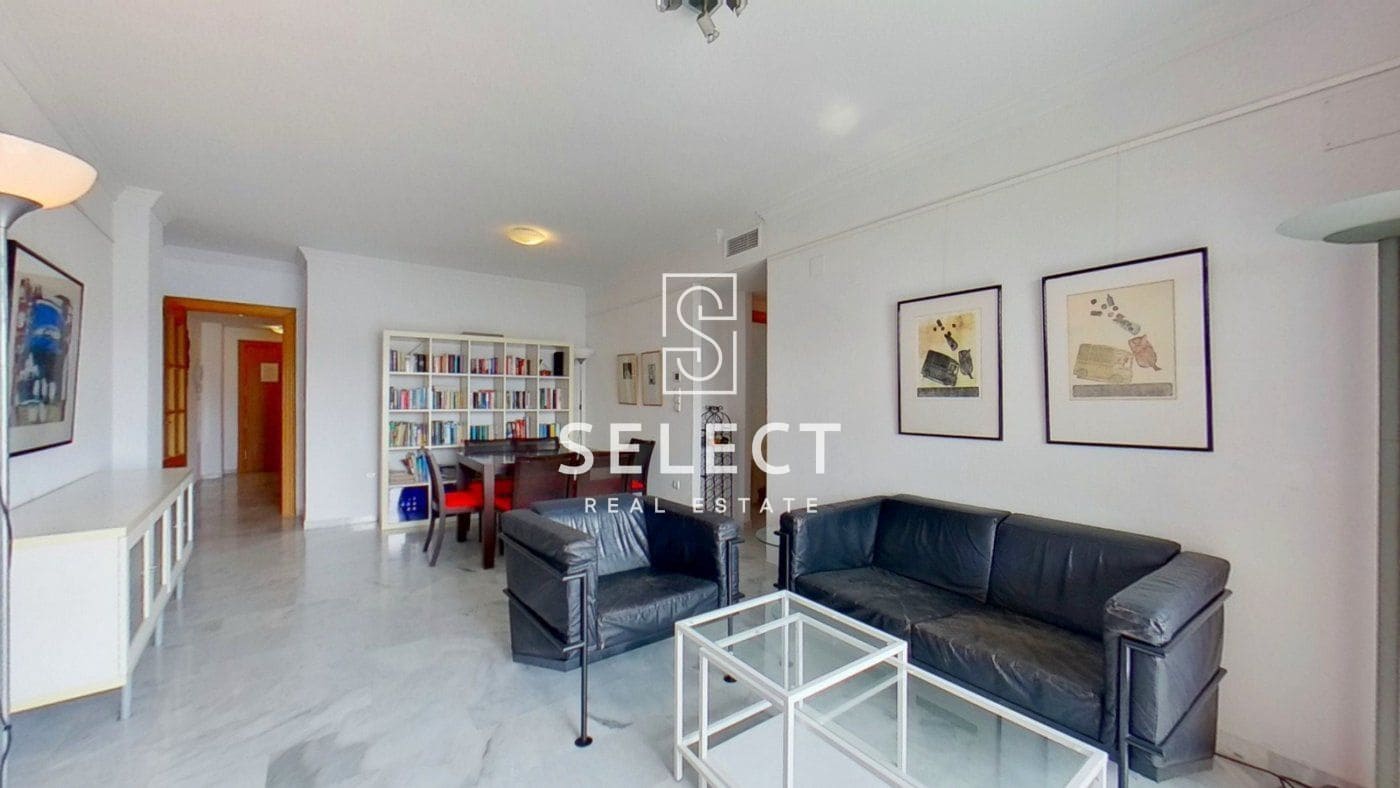 3 bedroom Apartment for sale in La Herradura with pool garage - € 380,000 (Ref: 9666521)