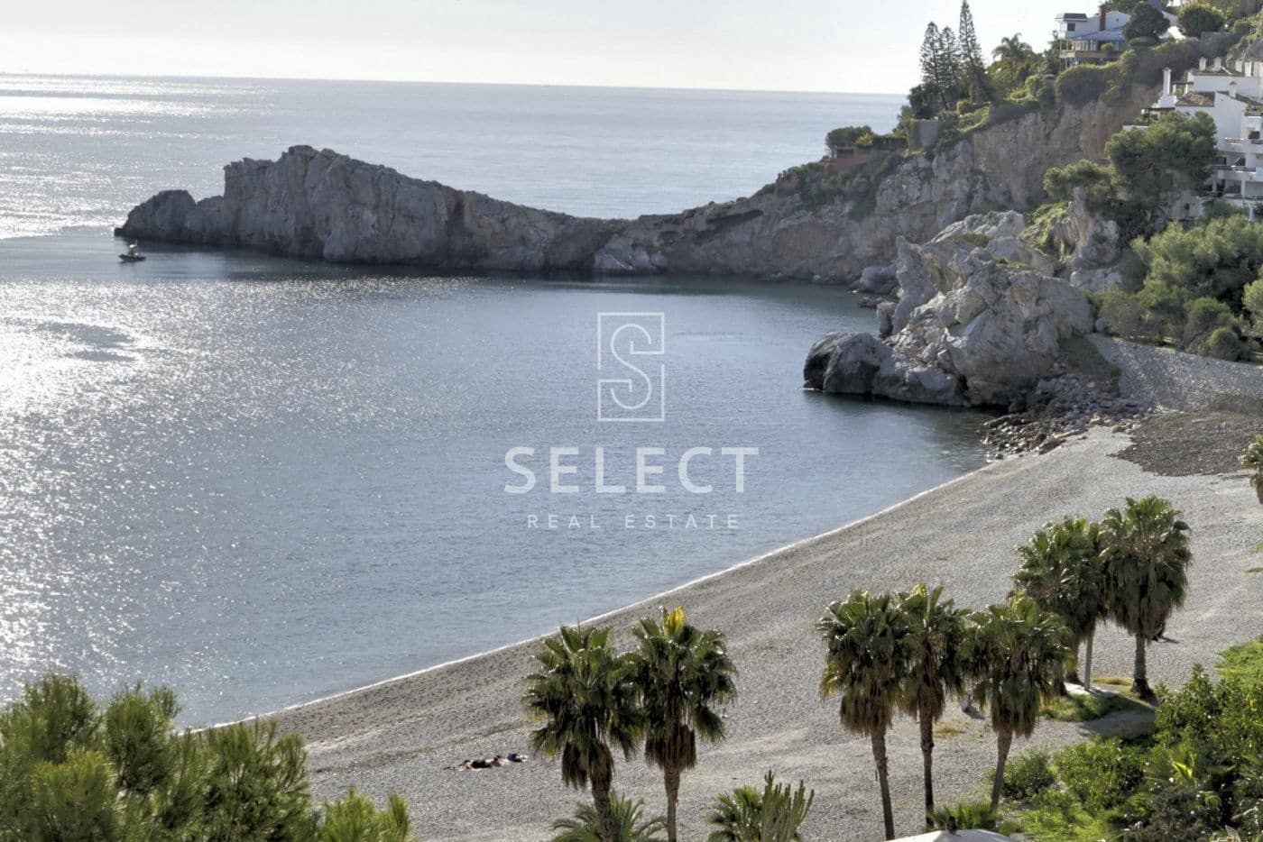 3 bedroom Apartment for sale in La Herradura with pool garage - € 380,000 (Ref: 9666521)