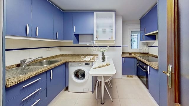 2 soveværelse Lejlighed til salg i Granada by - € 299.000 (Ref: 9686452)