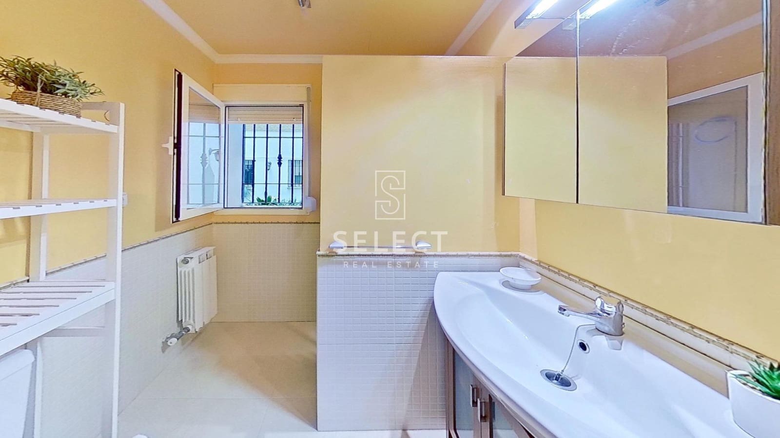 2 quarto Apartamento para venda em Granada cidade - 299 000 € (Ref: 9686452)