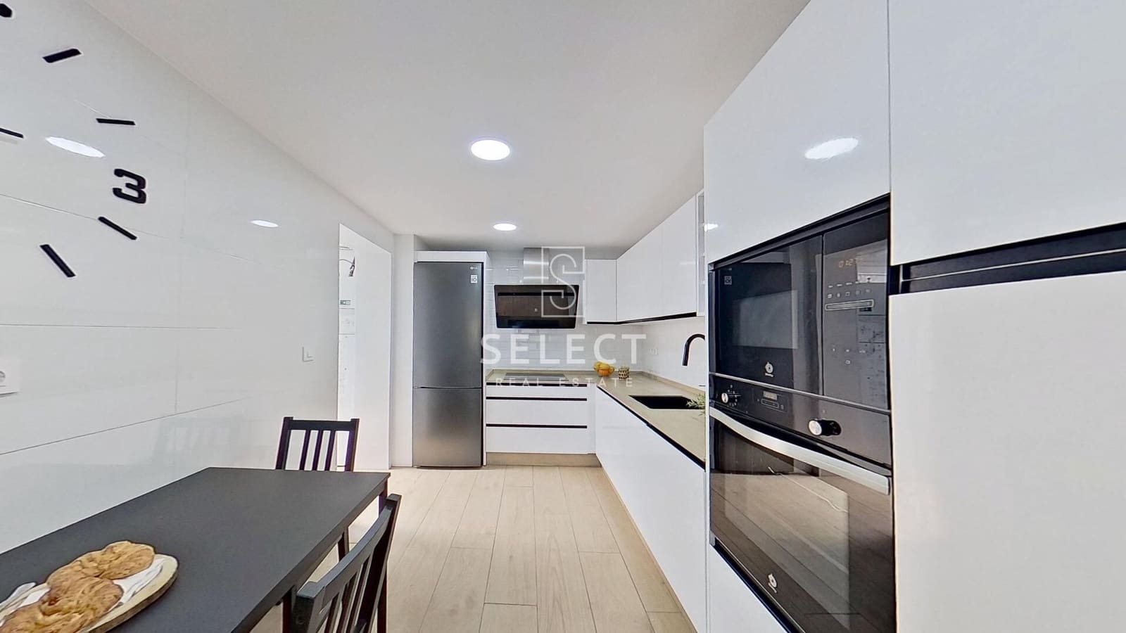 Apartamento de 3 habitaciones en Málaga ciudad en venta con piscina - 520.000 € (Ref: 9695366)