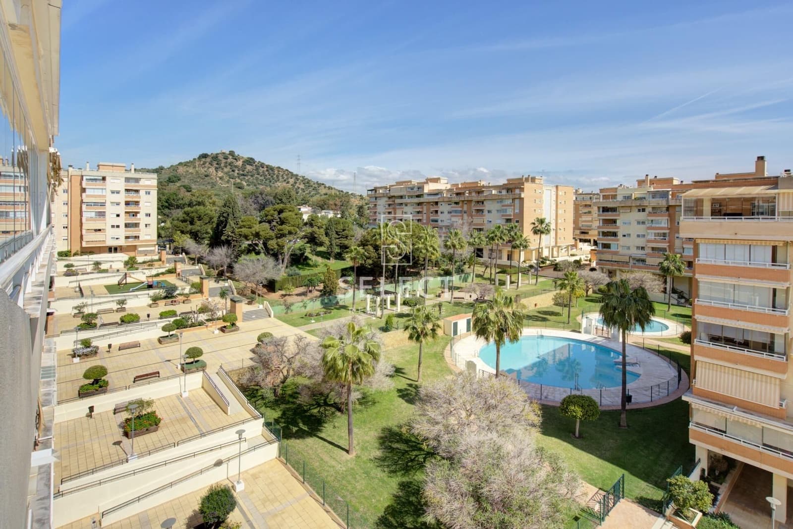Apartamento de 3 habitaciones en Málaga ciudad en venta con piscina - 520.000 € (Ref: 9695366)