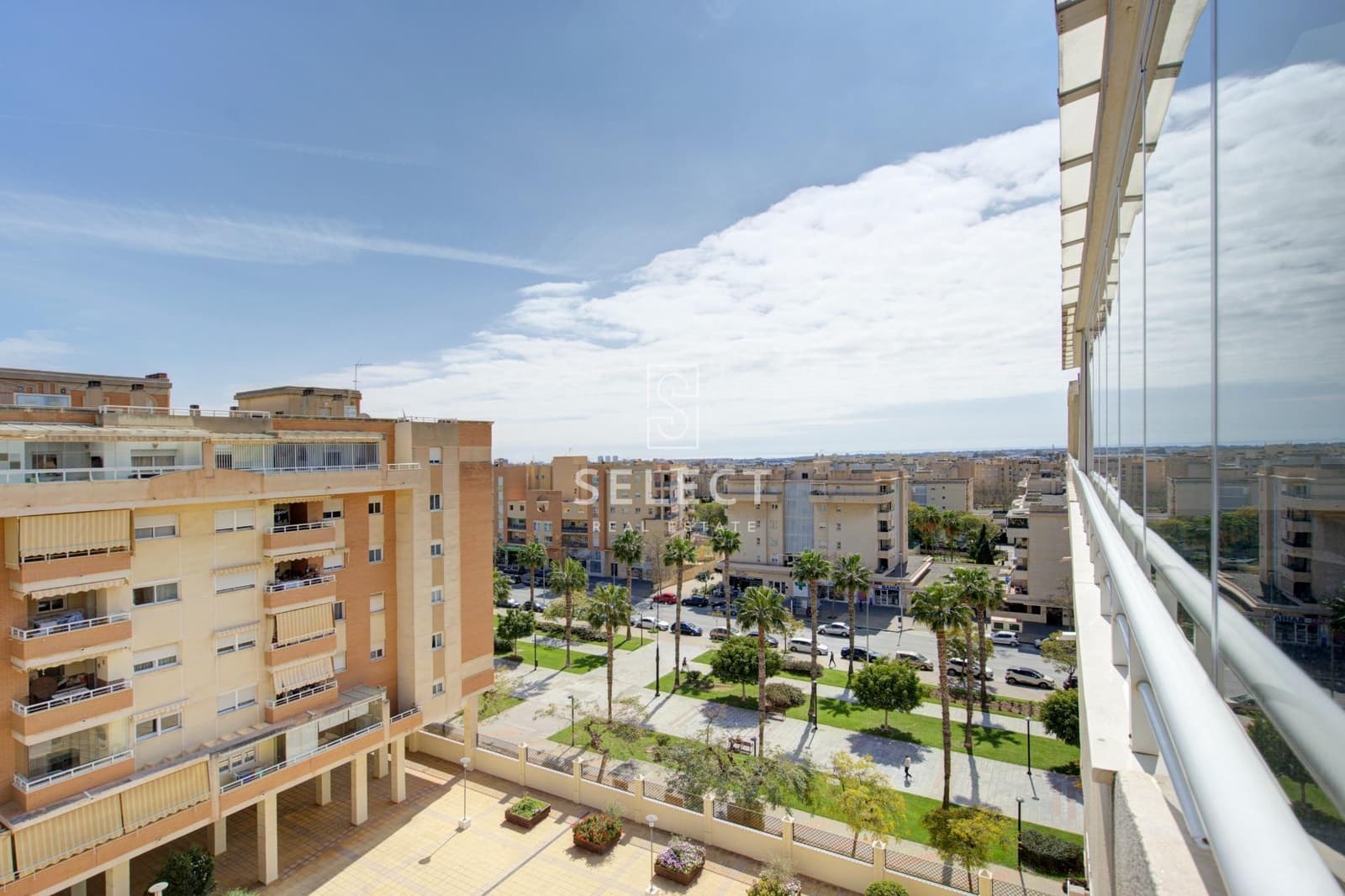 Apartamento de 3 habitaciones en Málaga ciudad en venta con piscina - 520.000 € (Ref: 9695366)