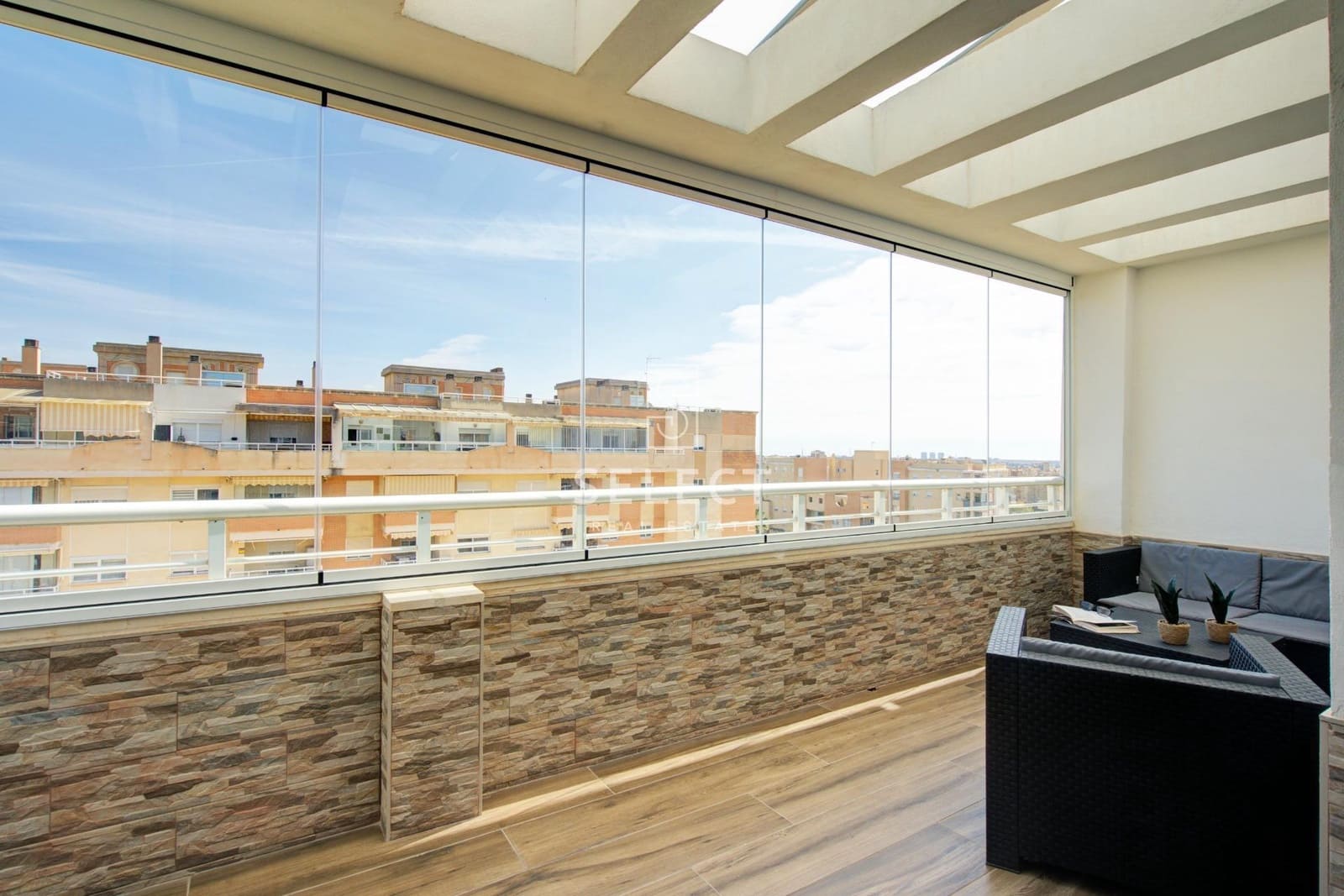 Apartamento de 3 habitaciones en Málaga ciudad en venta con piscina - 520.000 € (Ref: 9695366)