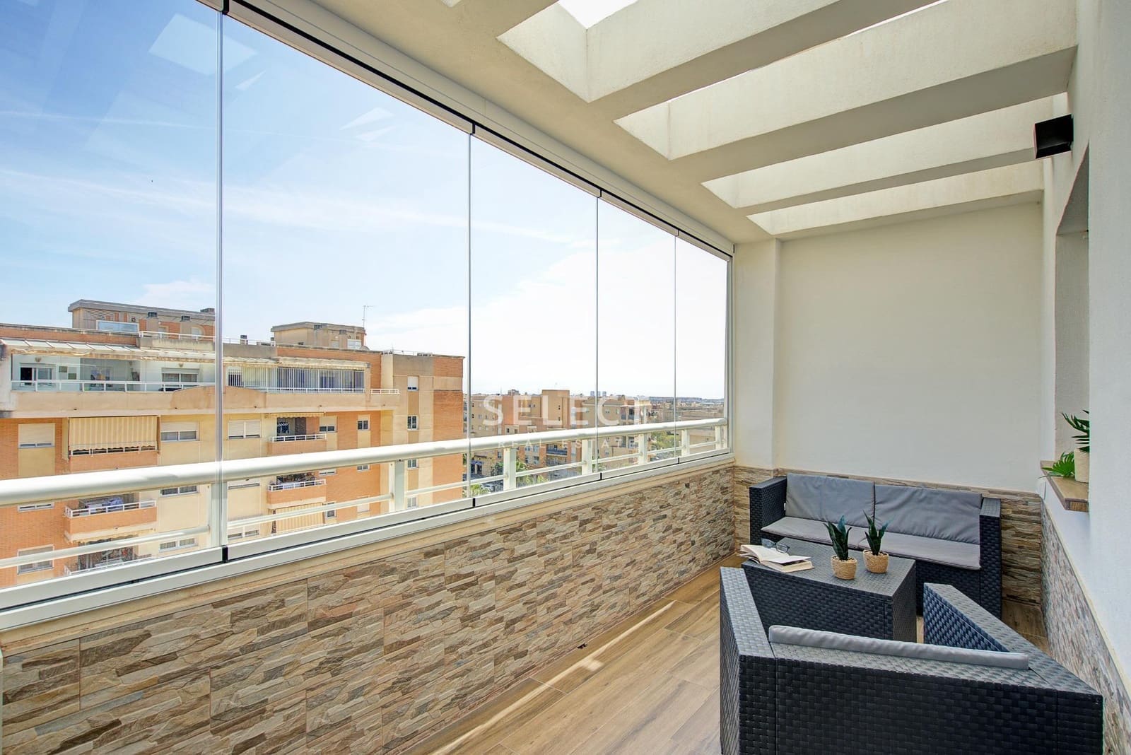 Apartamento de 3 habitaciones en Málaga ciudad en venta con piscina - 520.000 € (Ref: 9695366)