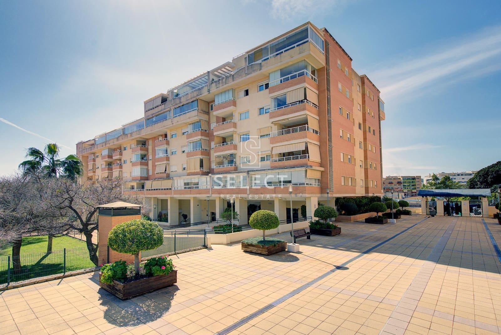 Apartamento de 3 habitaciones en Málaga ciudad en venta con piscina - 520.000 € (Ref: 9695366)