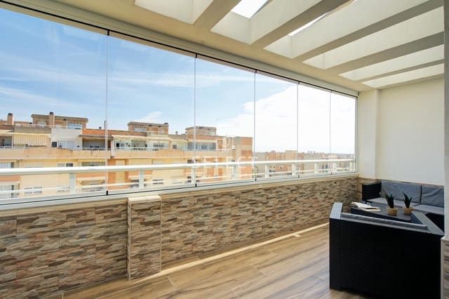 3 soveværelse Lejlighed til salg i Málaga by med swimmingpool - € 520.000 (Ref: 9695366)