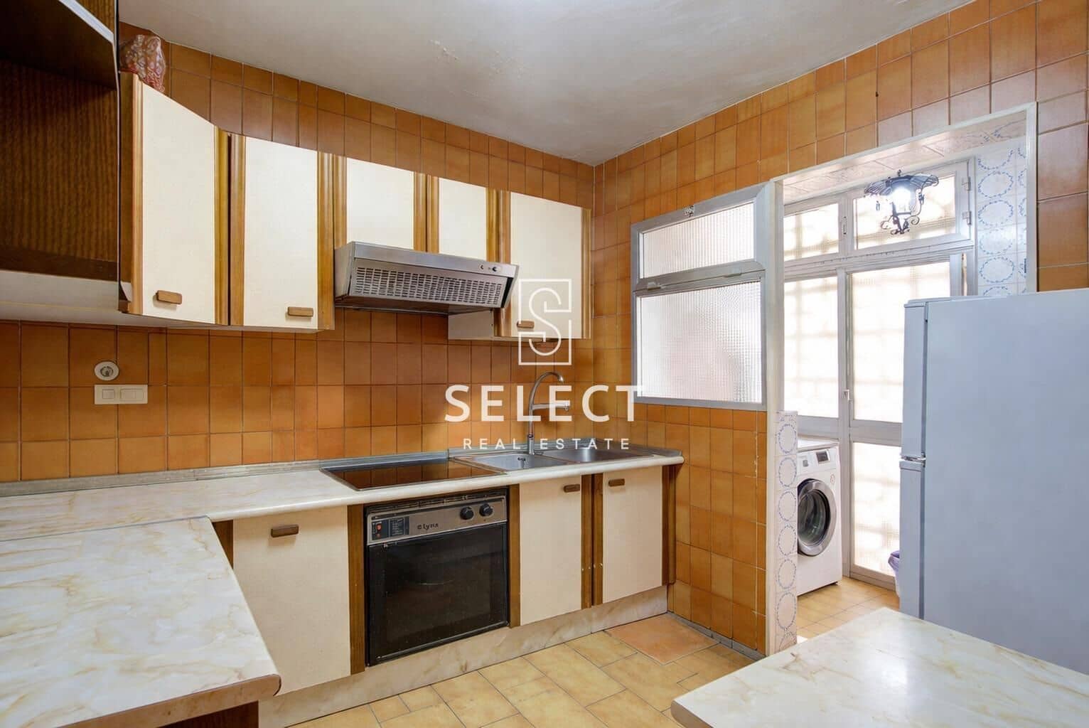 3 bedroom Apartment for sale in La Herradura - € 355,000 (Ref: 9732137)